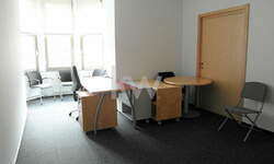 Poslovni prostor / Lokal, Kranj, oddaja, 51m2, 807EUR, id1356