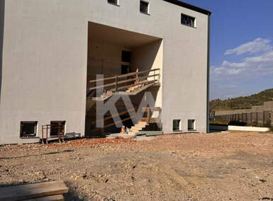 Cetvorosoban stan, Izola, prodaja, 179m2, 560000e, id133