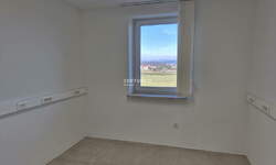 Poslovni prostor / Lokal, Ljubljana, oddaja, 87m2, 12EUR, id1907