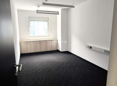 Poslovni prostor / Lokal, Maribor, oddaja, 14m2, 159EUR, id1912
