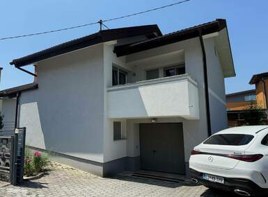 Hiša, Ljubljana, prodaja, 299m2, 695000EUR, id2046