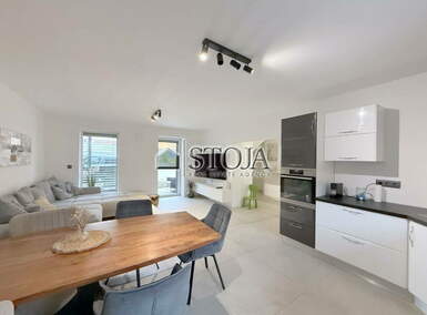 Hiša, Ljubljana, prodaja, 200m2, 749000EUR, id2089