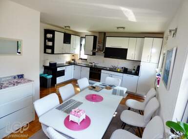 Hiša, Ljubljana, prodaja, 273m2, 687000EUR, id2121