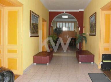 Poslovni prostor / Lokal, Kranj, izdavanje, 40m2, 580e, id192