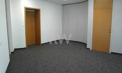 Poslovni prostor / Lokal, Kranj, izdavanje, 57m2, 835e, id194