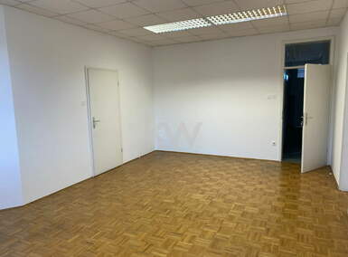 Poslovni prostor / Lokal, Lenart, izdavanje, 29m2, 208e, id212