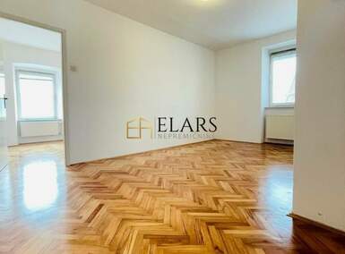 Stanovanje, Vrhnika, oddaja, 116m2, 1000EUR, id2465