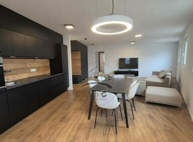 Stanovanje, Ljubljana, oddaja, 95m2, 2120EUR, id2483