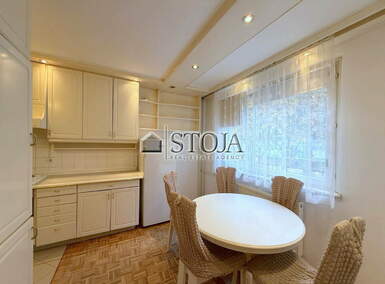 Stanovanje, Ljubljana, oddaja, 58m2, 930EUR, id2506