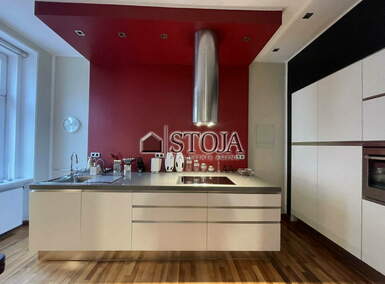 Stanovanje, Ljubljana, oddaja, 170m2, 2700EUR, id2554