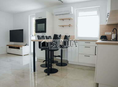 Stanovanje, Ljubljana, oddaja, 50m2, 1200EUR, id2563