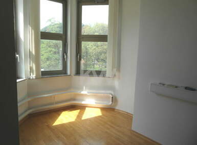 Poslovni prostor / Lokal, Kranj, oddaja, 33m2, 475EUR, id1873