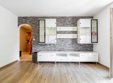 Stan, Kočevje, prodaja, 109m2, 185000e, id349