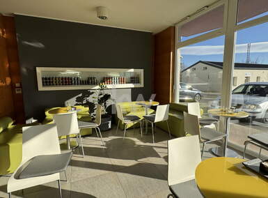 Poslovni prostor / Lokal, Hrpelje - Kozina, prodaja, 179m2, 3000EUR, id3685