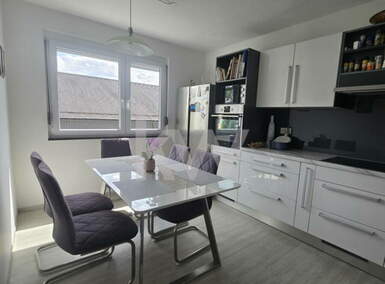 Dvoiposoban stan, Velenje, prodaja, 67m2, 218000e, id62