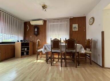 3,5-sobno stanovanje, Ravne na Koroškem, prodaja, 214m2, 159000EUR, id643