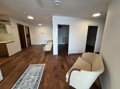 Poslovni prostor / Lokal, Ljubljana, oddaja, 100m2, 1500EUR, id707
