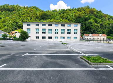 Poslovni prostor / Lokal, Zagorje ob Savi, oddaja, 950m2, 12EUR, id800
