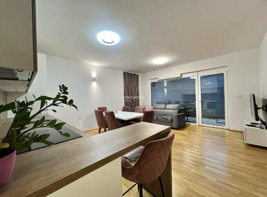 3-sobno stanovanje, Ljubljana, oddaja, 127m2, 1350EUR, id807