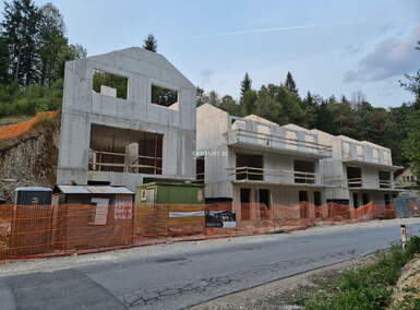 Hiša, Ljubljana, prodaja, 1m2, 256000EUR, id918