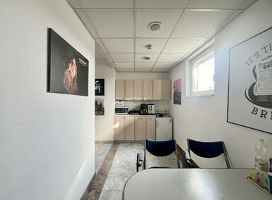 Poslovni prostor / Lokal, Ljubljana, oddaja, 305m2, 13EUR, id919