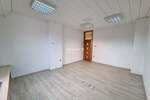 Poslovni prostor / Lokal, Koper, oddaja, 960m2, 11EUR, id1074