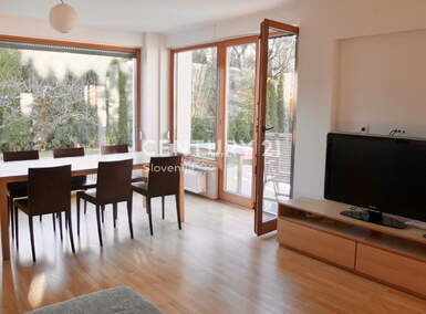 Hiša, Ljubljana, oddaja, 700m2, 2650EUR, id1111